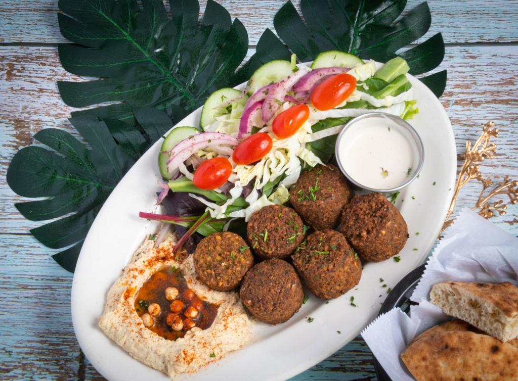 3 Olives Mediterranean Grill & Lounge
